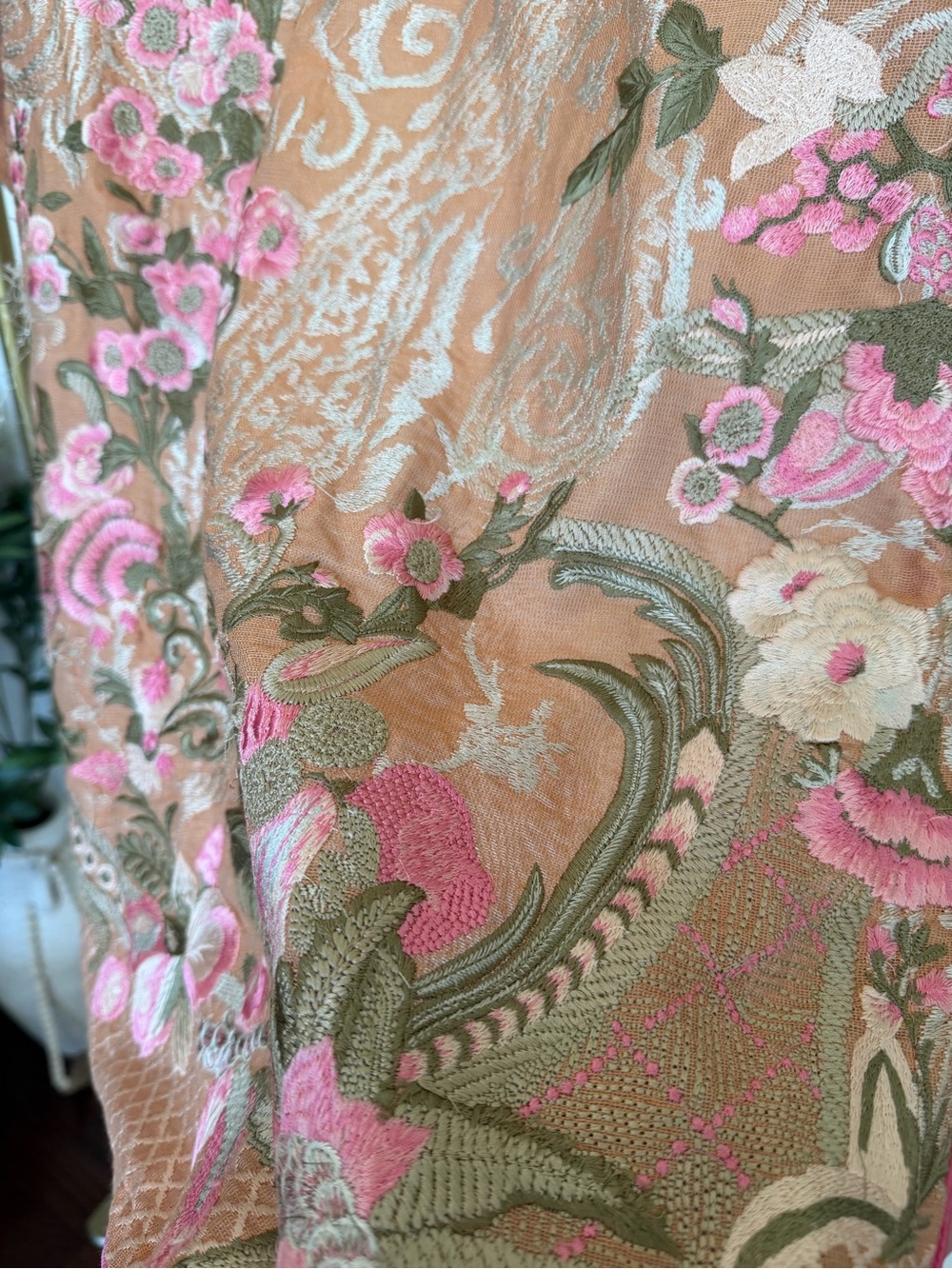 Embroidered Peach & Pink Floral Tunic Kurta - Picture 5 of 5